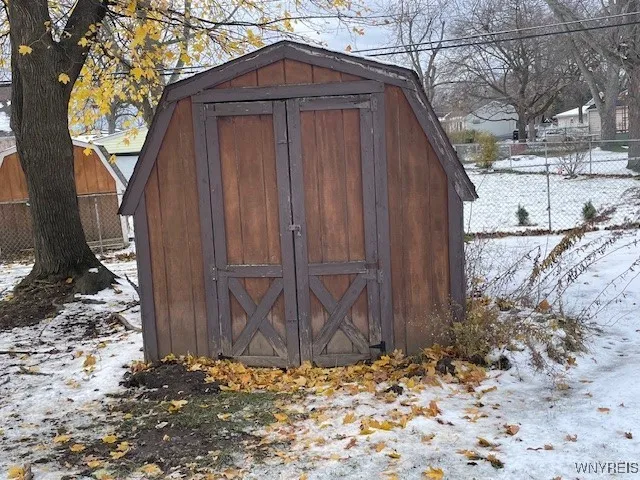 52 Clark Street, Tonawanda, New York 14150, Tonawanda, New York 14150, 3 Bedrooms Bedrooms, 5 Rooms Rooms,1 BathroomBathrooms,Residential,For Sale,52 Clark Street, Tonawanda, New York 14150,0,B1653533