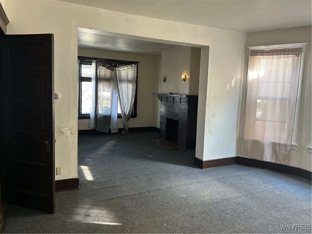 479 Abbott Road, Buffalo, New York 14220, Buffalo, New York 14220, 4 Bedrooms Bedrooms, ,2 BathroomsBathrooms,Residential,For Sale,479 Abbott Road, Buffalo, New York 14220,0,B1653770