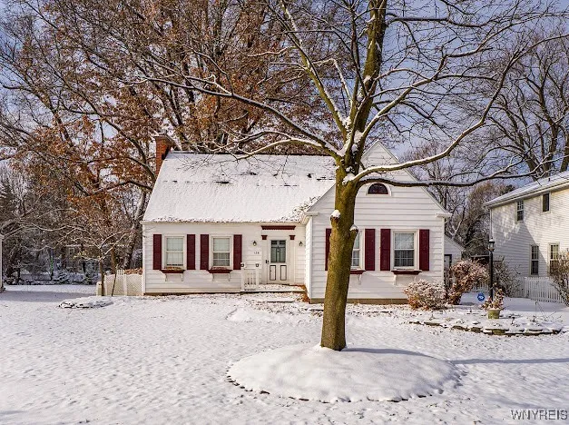 136 North Long Street, Amherst, New York 14221, Amherst, New York 14221, 4 Bedrooms Bedrooms, 8 Rooms Rooms,2 BathroomsBathrooms,Residential,Closed,136 North Long Street, Amherst, New York 14221,0,B1653742