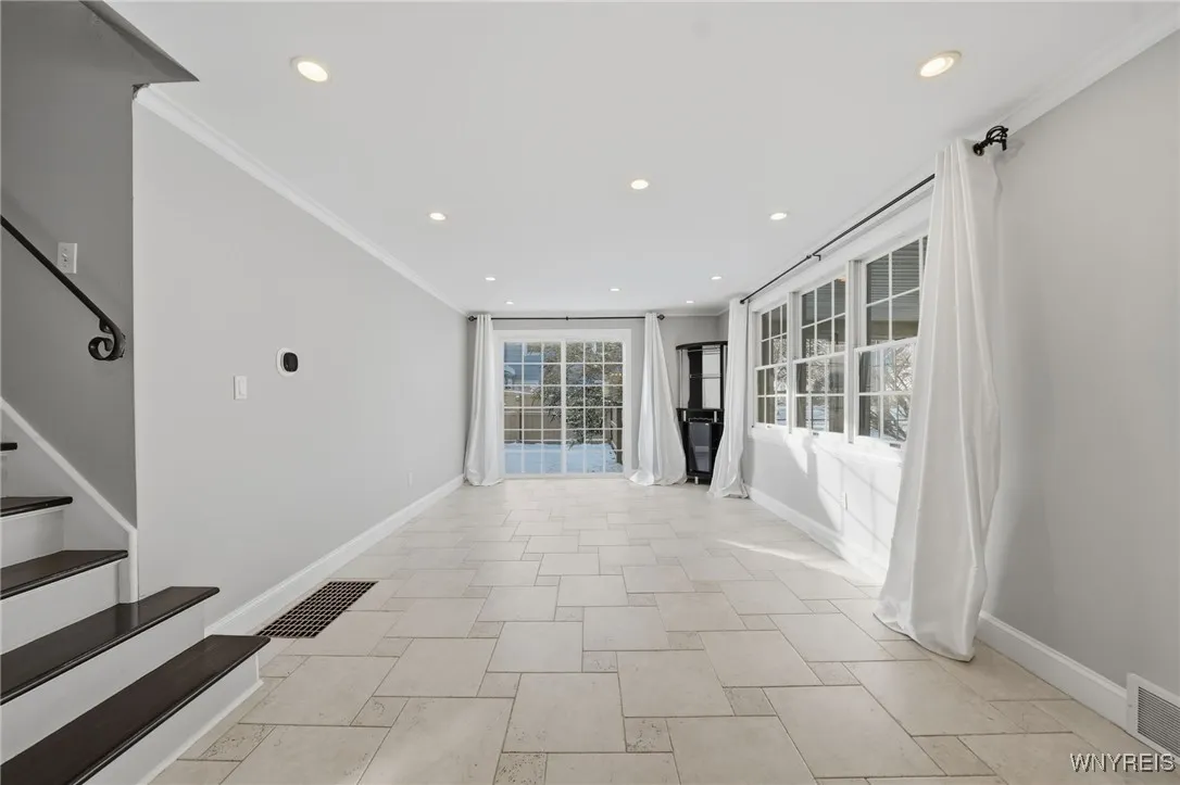 151 Conant Drive, Tonawanda, New York 14223, Tonawanda, New York 14223, 4 Bedrooms Bedrooms, 7 Rooms Rooms,2 BathroomsBathrooms,Residential Lease,Closed,151 Conant Drive, Tonawanda, New York 14223,0,B1653010