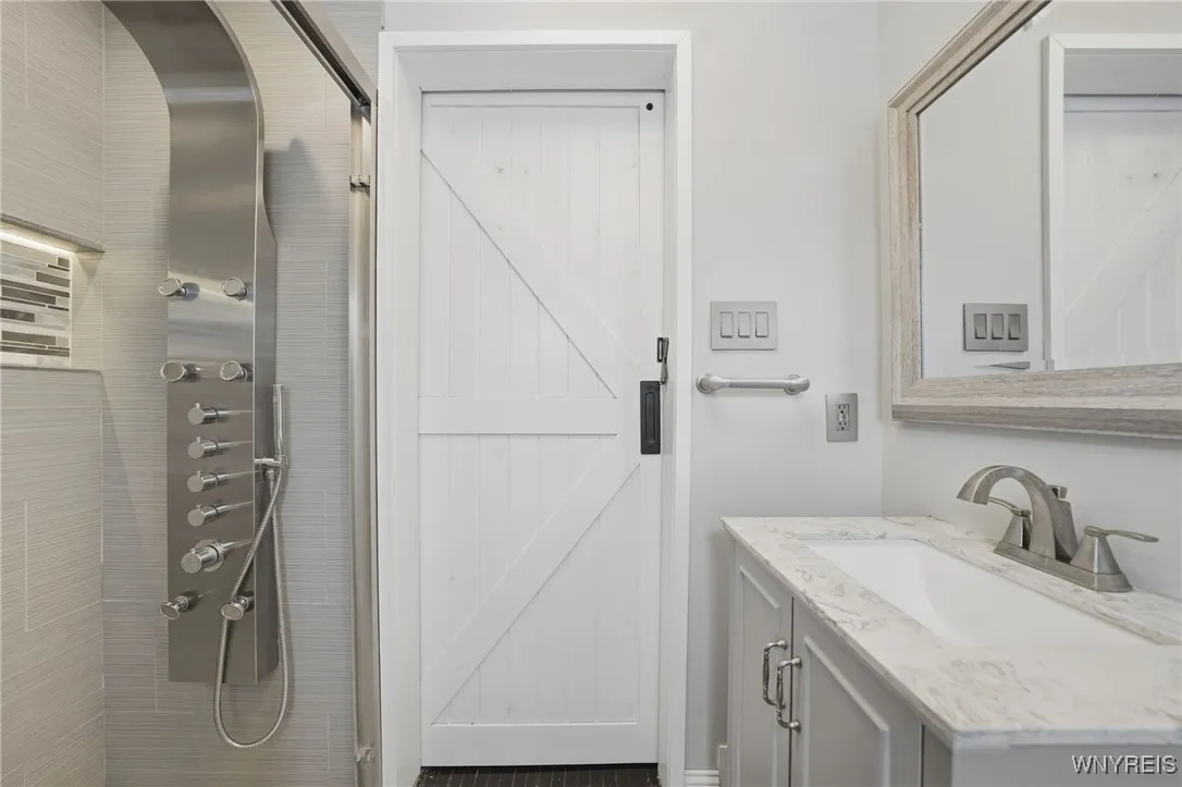 151 Conant Drive, Tonawanda, New York 14223, Tonawanda, New York 14223, 4 Bedrooms Bedrooms, 7 Rooms Rooms,2 BathroomsBathrooms,Residential Lease,Closed,151 Conant Drive, Tonawanda, New York 14223,0,B1653010