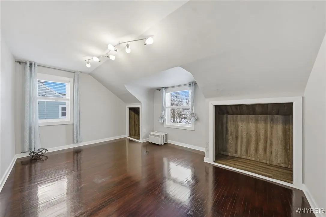 151 Conant Drive, Tonawanda, New York 14223, Tonawanda, New York 14223, 4 Bedrooms Bedrooms, 7 Rooms Rooms,2 BathroomsBathrooms,Residential Lease,Closed,151 Conant Drive, Tonawanda, New York 14223,0,B1653010