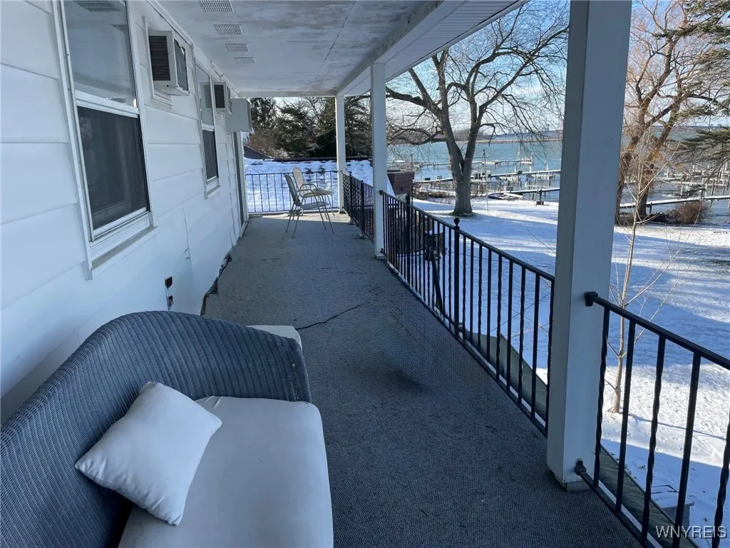 1825 Winter Road, Grand Island, New York 14072, Grand Island, New York 14072, 4 Bedrooms Bedrooms, 8 Rooms Rooms,2 BathroomsBathrooms,Residential Lease,Closed,1825 Winter Road, Grand Island, New York 14072,0,B1653885