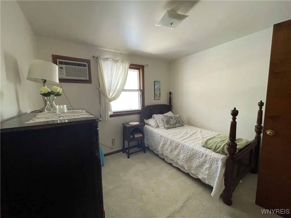 1825 Winter Road, Grand Island, New York 14072, Grand Island, New York 14072, 4 Bedrooms Bedrooms, 8 Rooms Rooms,2 BathroomsBathrooms,Residential Lease,Closed,1825 Winter Road, Grand Island, New York 14072,0,B1653885