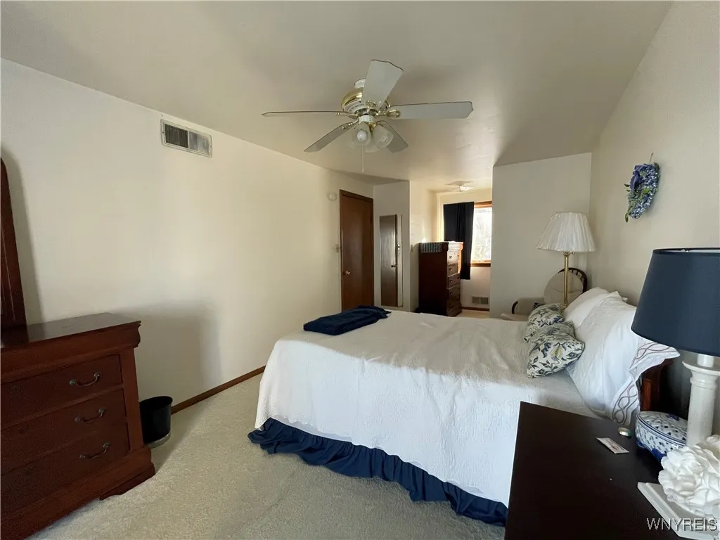 1825 Winter Road, Grand Island, New York 14072, Grand Island, New York 14072, 4 Bedrooms Bedrooms, 8 Rooms Rooms,2 BathroomsBathrooms,Residential Lease,Closed,1825 Winter Road, Grand Island, New York 14072,0,B1653885