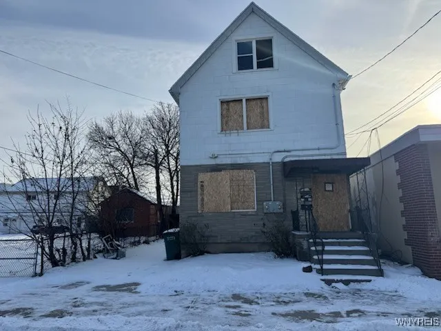 333 Grote Street, Buffalo, New York 14207, Buffalo, New York 14207, 6 Bedrooms Bedrooms, ,3 BathroomsBathrooms,Residential,Closed,333 Grote Street, Buffalo, New York 14207,0,B1653995