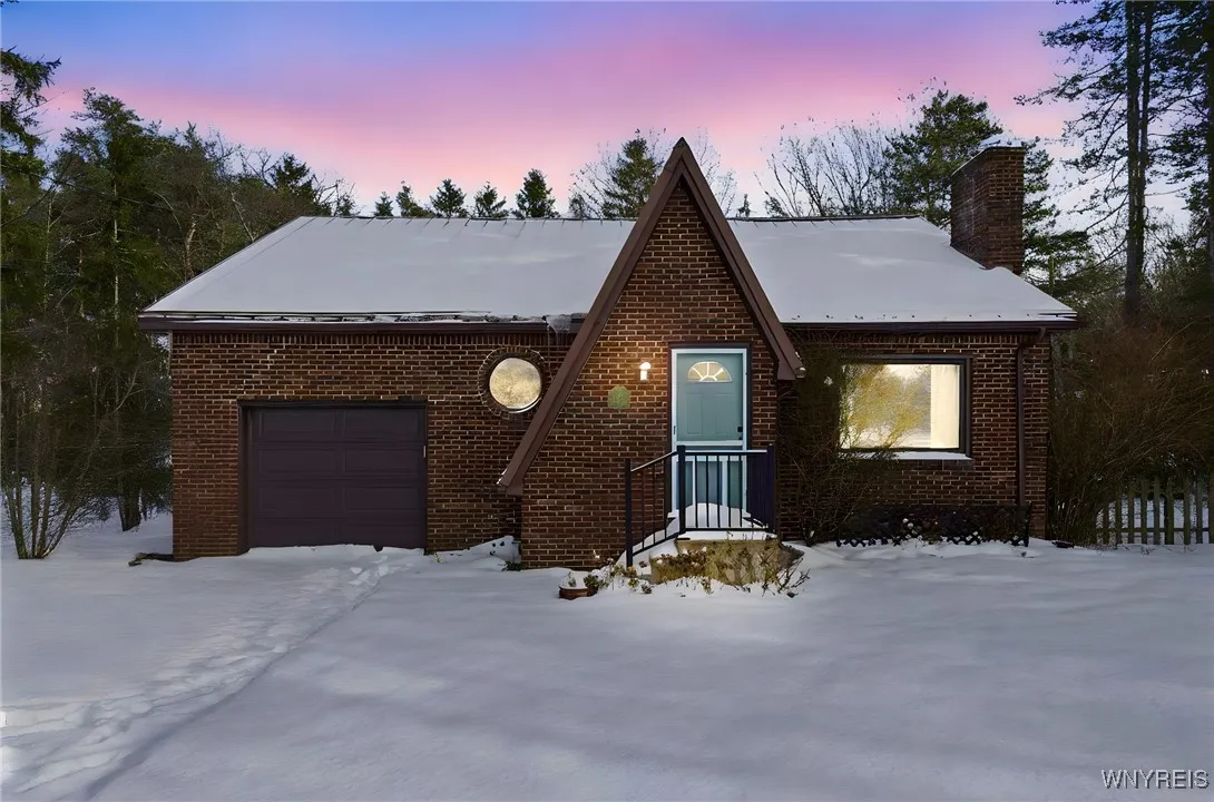 5871 Cole Road, Orchard Park, New York 14127, Orchard Park, New York 14127, 3 Bedrooms Bedrooms, 8 Rooms Rooms,1 BathroomBathrooms,Residential,Closed,5871 Cole Road, Orchard Park, New York 14127,0,B1654048