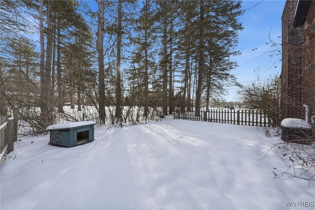 5871 Cole Road, Orchard Park, New York 14127, Orchard Park, New York 14127, 3 Bedrooms Bedrooms, 8 Rooms Rooms,1 BathroomBathrooms,Residential,Closed,5871 Cole Road, Orchard Park, New York 14127,0,B1654048