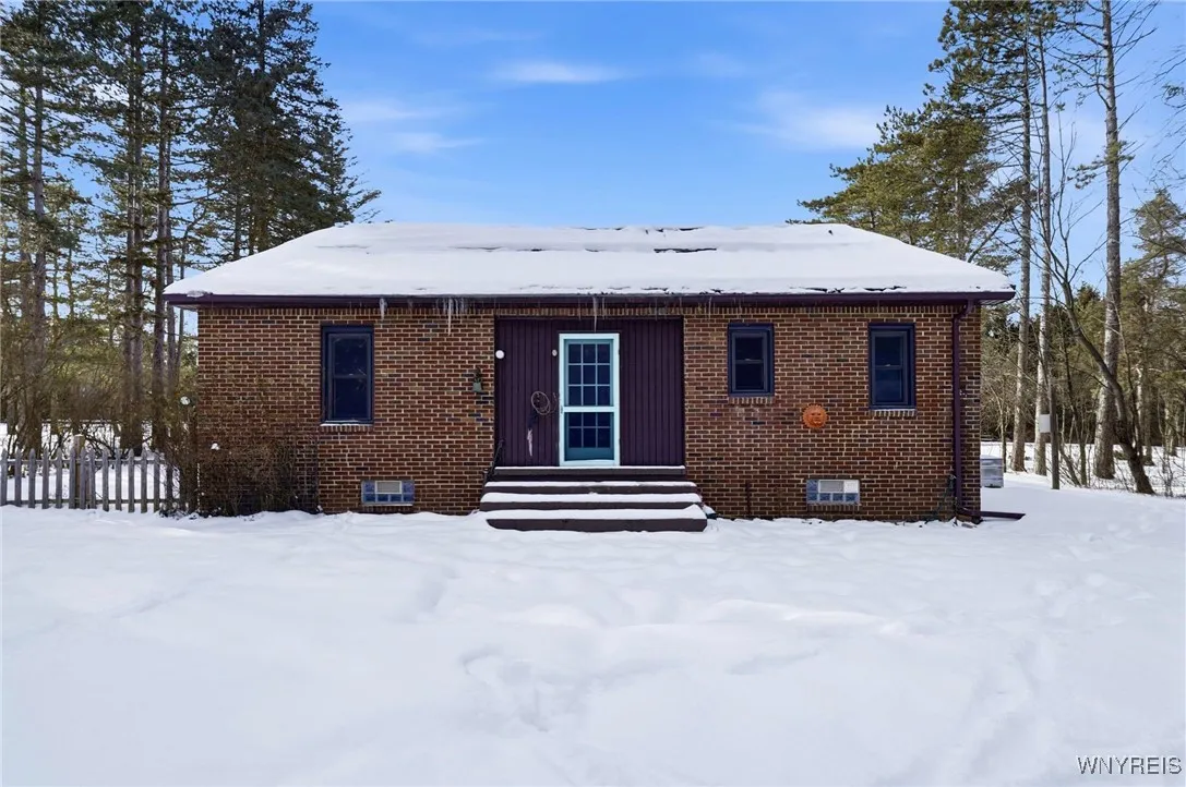 5871 Cole Road, Orchard Park, New York 14127, Orchard Park, New York 14127, 3 Bedrooms Bedrooms, 8 Rooms Rooms,1 BathroomBathrooms,Residential,Closed,5871 Cole Road, Orchard Park, New York 14127,0,B1654048