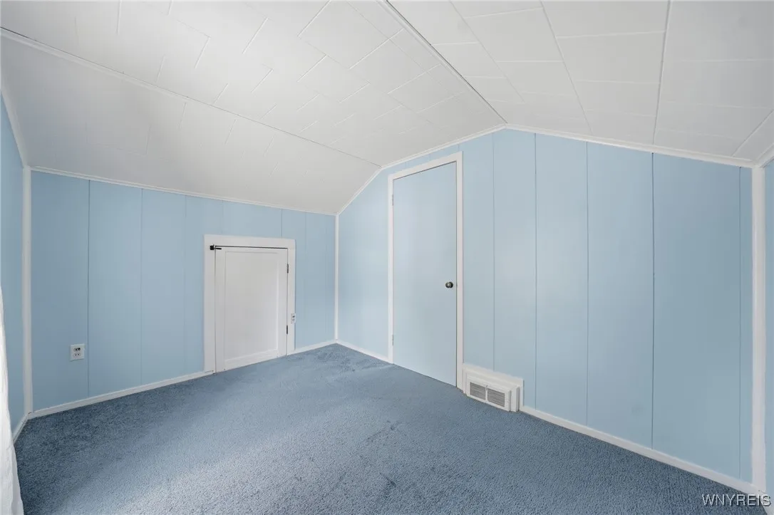 5871 Cole Road, Orchard Park, New York 14127, Orchard Park, New York 14127, 3 Bedrooms Bedrooms, 8 Rooms Rooms,1 BathroomBathrooms,Residential,Closed,5871 Cole Road, Orchard Park, New York 14127,0,B1654048