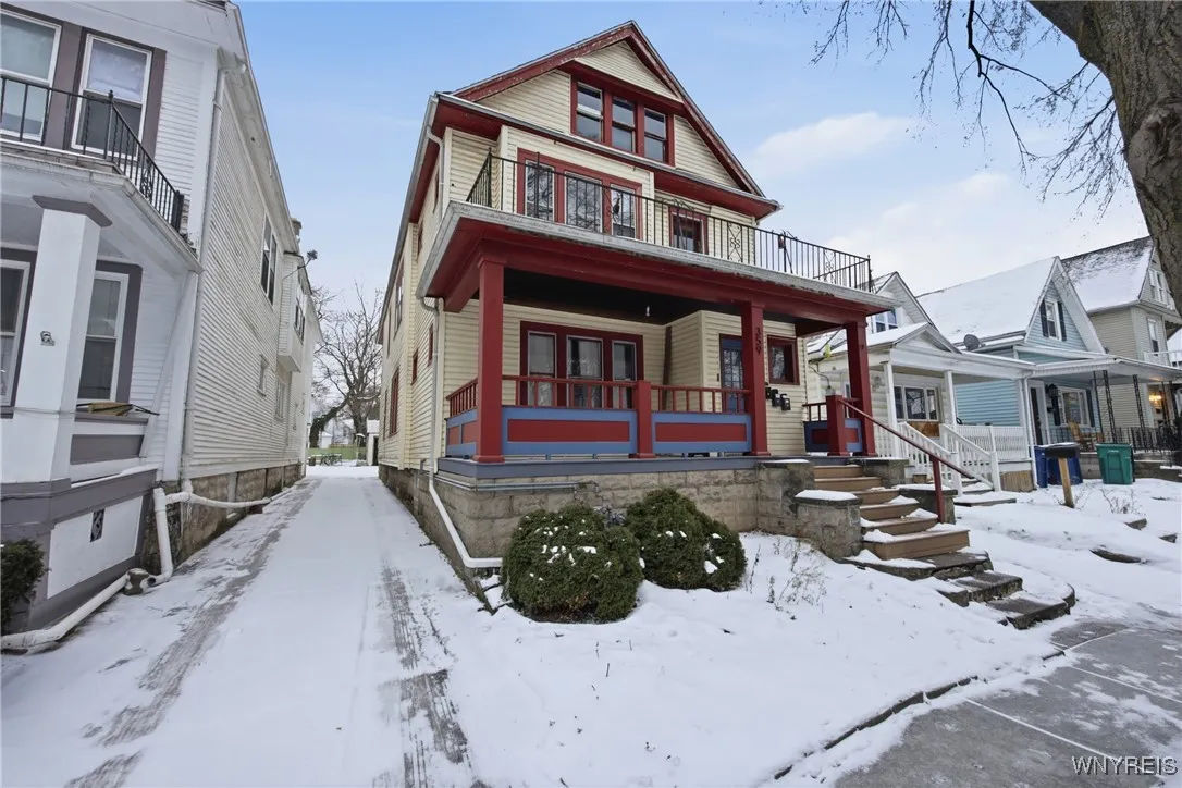 359 Parkdale Avenue, Buffalo, New York 14213, Buffalo, New York 14213, 3 Bedrooms Bedrooms, 6 Rooms Rooms,1 BathroomBathrooms,Residential Lease,For Rent,359 Parkdale Avenue, Buffalo, New York 14213,0,B1654311