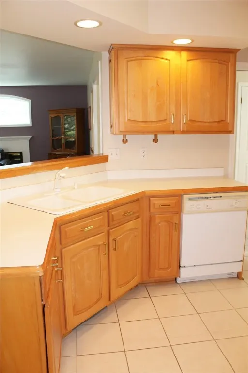 121 Brittany Circle, Brighton, New York 14618, Brighton, New York 14618, 3 Bedrooms Bedrooms, 6 Rooms Rooms,2 BathroomsBathrooms,Residential Lease,Closed,121 Brittany Circle, Brighton, New York 14618,0,R1654396