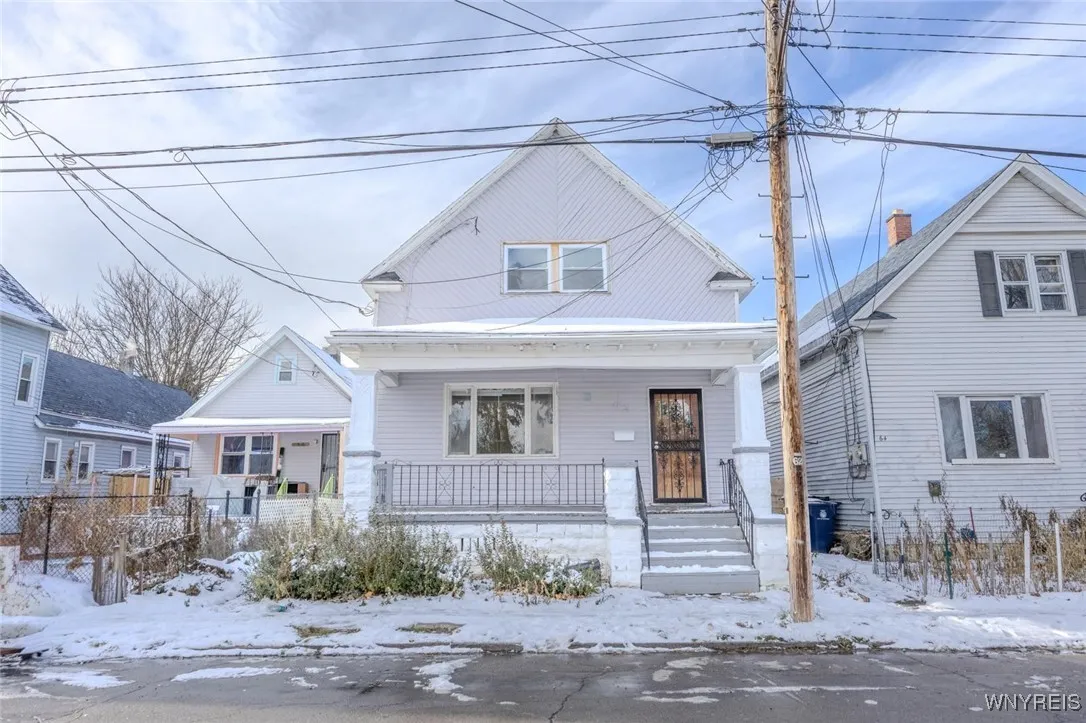 62 Sweet Avenue, Buffalo, New York 14212, Buffalo, New York 14212, 3 Bedrooms Bedrooms, 7 Rooms Rooms,1 BathroomBathrooms,Residential Lease,For Rent,62 Sweet Avenue, Buffalo, New York 14212,0,B1653776