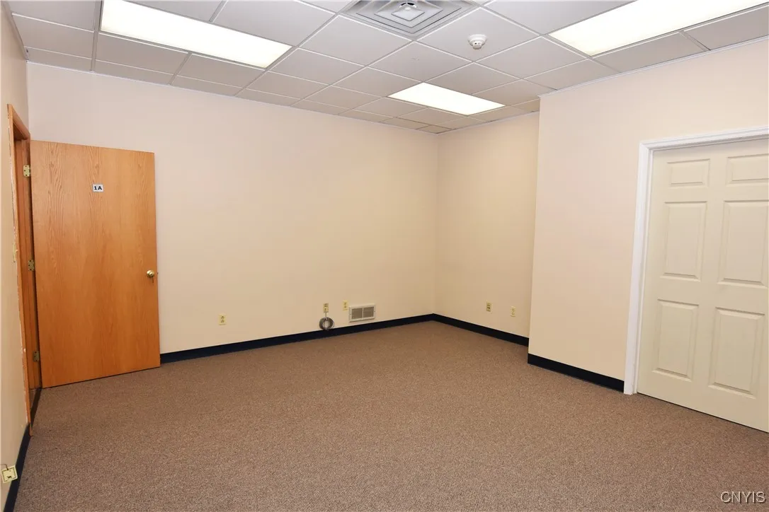 Suite 1A