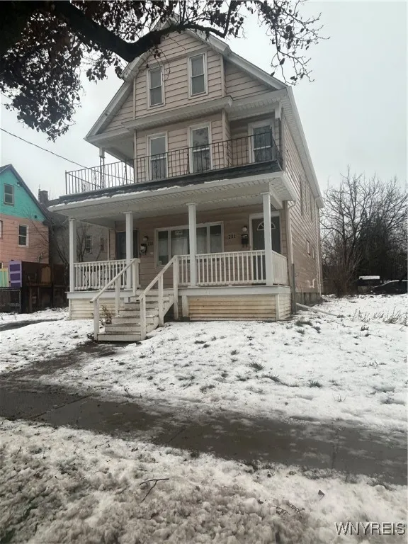 205 West Delavan Avenue S, Buffalo, New York 14213, Buffalo, New York 14213, 2 Bedrooms Bedrooms, 6 Rooms Rooms,1 BathroomBathrooms,Residential Lease,For Rent,205 West Delavan Avenue S, Buffalo, New York 14213,0,B1654229
