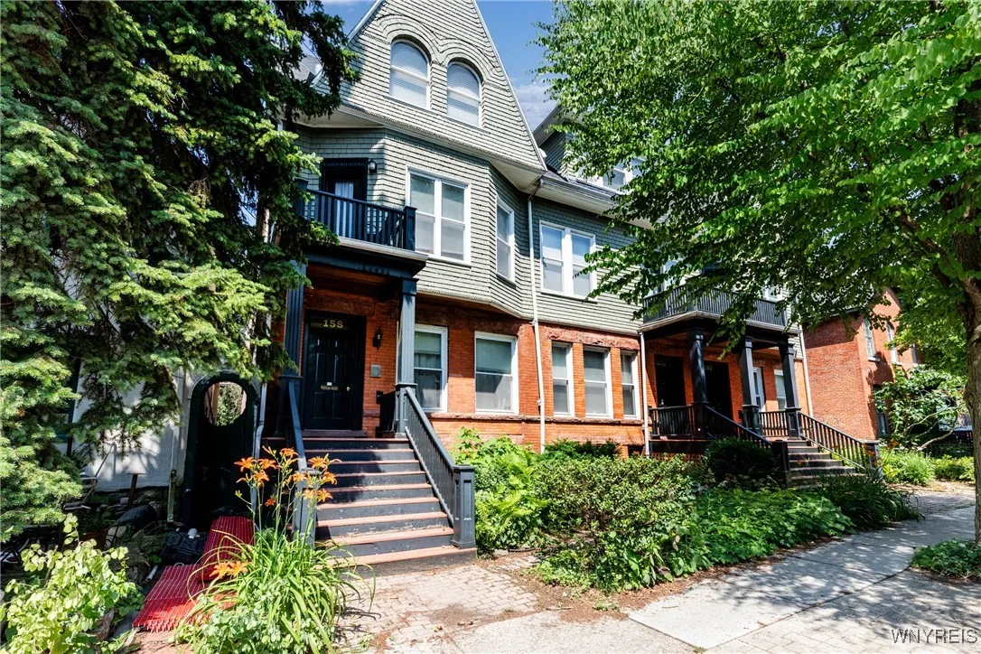 158-166 Park Street, Buffalo, New York 14201, Buffalo, New York 14201, 12 Bedrooms Bedrooms, ,Multi Family,For Sale,158-166 Park Street, Buffalo, New York 14201,0,B1654662