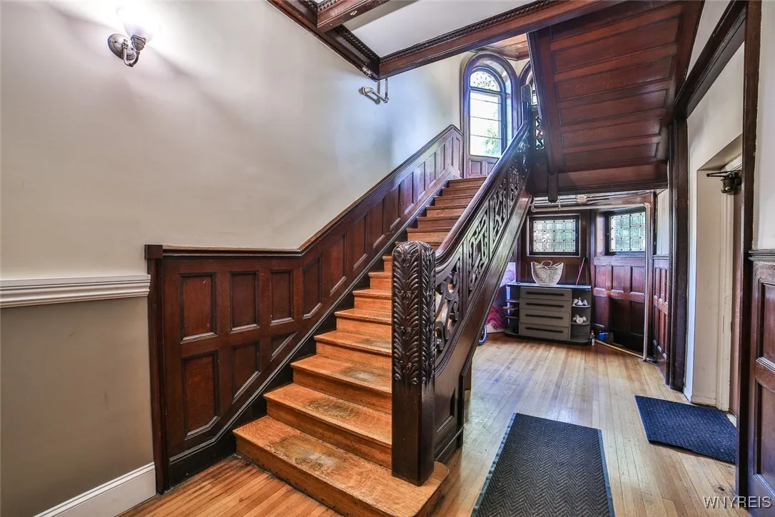 176 North Street, Buffalo, New York 14201, Buffalo, New York 14201, 11 Bedrooms Bedrooms, ,Multi Family,For Sale,176 North Street, Buffalo, New York 14201,0,B1654665