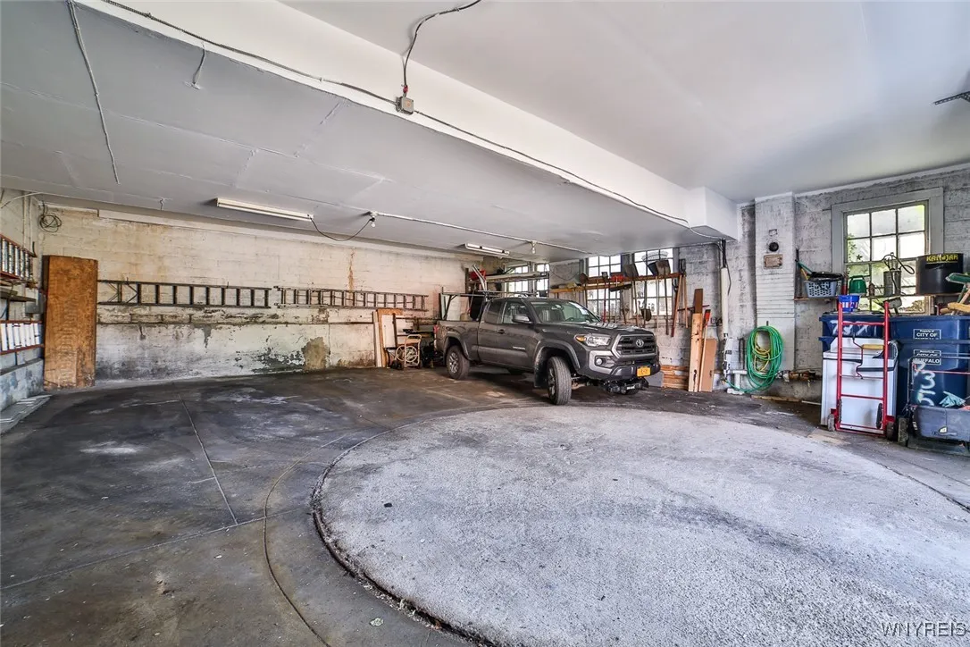 176 North Street, Buffalo, New York 14201, Buffalo, New York 14201, 11 Bedrooms Bedrooms, ,Multi Family,For Sale,176 North Street, Buffalo, New York 14201,0,B1654665