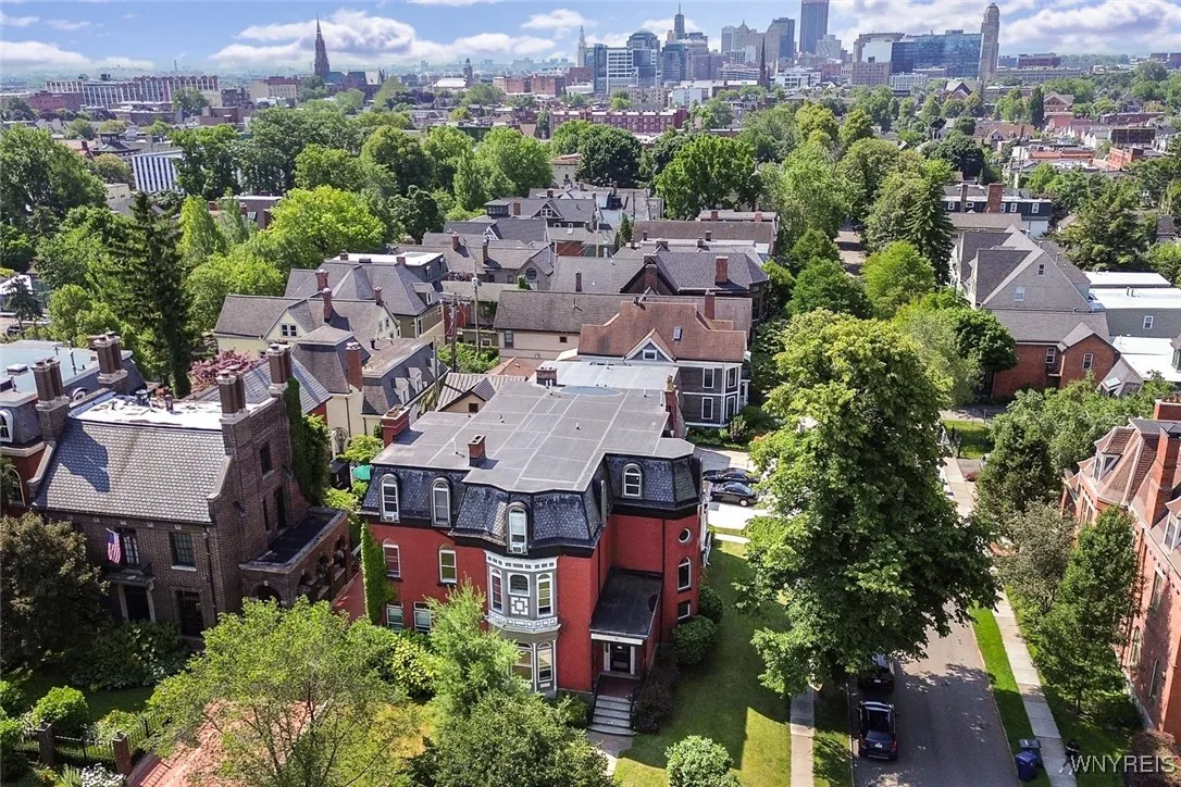 176 North Street, Buffalo, New York 14201, Buffalo, New York 14201, 11 Bedrooms Bedrooms, ,Multi Family,For Sale,176 North Street, Buffalo, New York 14201,0,B1654665