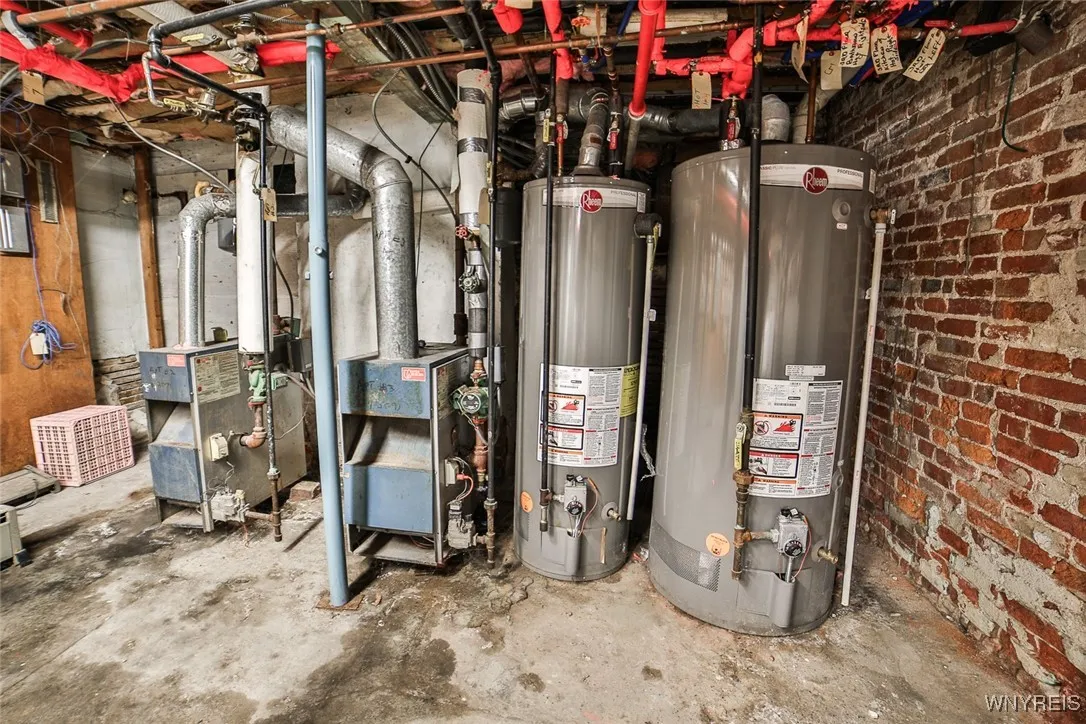 176 North Street, Buffalo, New York 14201, Buffalo, New York 14201, 11 Bedrooms Bedrooms, ,Multi Family,For Sale,176 North Street, Buffalo, New York 14201,0,B1654665