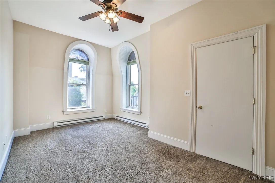 176 North Street, Buffalo, New York 14201, Buffalo, New York 14201, 11 Bedrooms Bedrooms, ,Multi Family,For Sale,176 North Street, Buffalo, New York 14201,0,B1654665