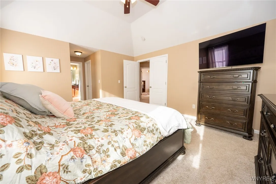 33 South Rockingham, Amherst, New York 14228, Amherst, New York 14228, 4 Bedrooms Bedrooms, 8 Rooms Rooms,3 BathroomsBathrooms,Residential,For Sale,33 South Rockingham, Amherst, New York 14228,0,B1654625