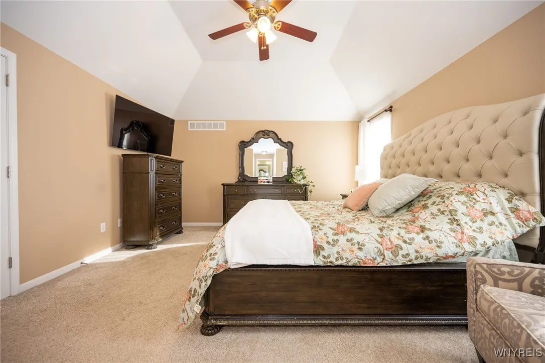 33 South Rockingham, Amherst, New York 14228, Amherst, New York 14228, 4 Bedrooms Bedrooms, 8 Rooms Rooms,3 BathroomsBathrooms,Residential,For Sale,33 South Rockingham, Amherst, New York 14228,0,B1654625