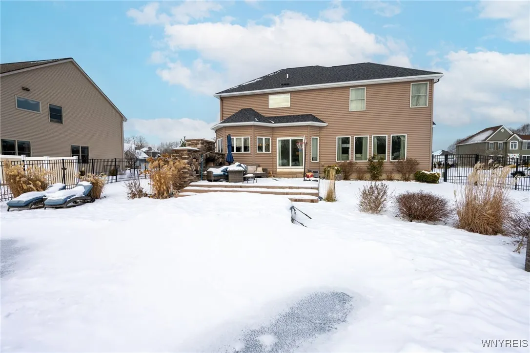 33 South Rockingham, Amherst, New York 14228, Amherst, New York 14228, 4 Bedrooms Bedrooms, 8 Rooms Rooms,3 BathroomsBathrooms,Residential,For Sale,33 South Rockingham, Amherst, New York 14228,0,B1654625