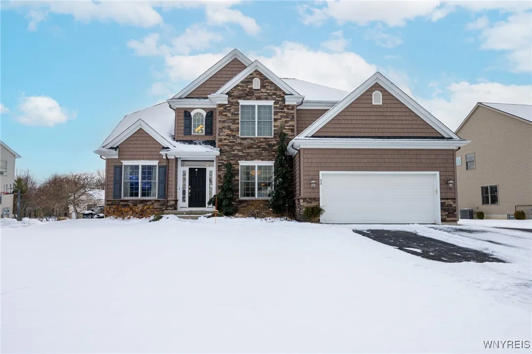 33 South Rockingham, Amherst, New York 14228, Amherst, New York 14228, 4 Bedrooms Bedrooms, 8 Rooms Rooms,3 BathroomsBathrooms,Residential,For Sale,33 South Rockingham, Amherst, New York 14228,0,B1654625