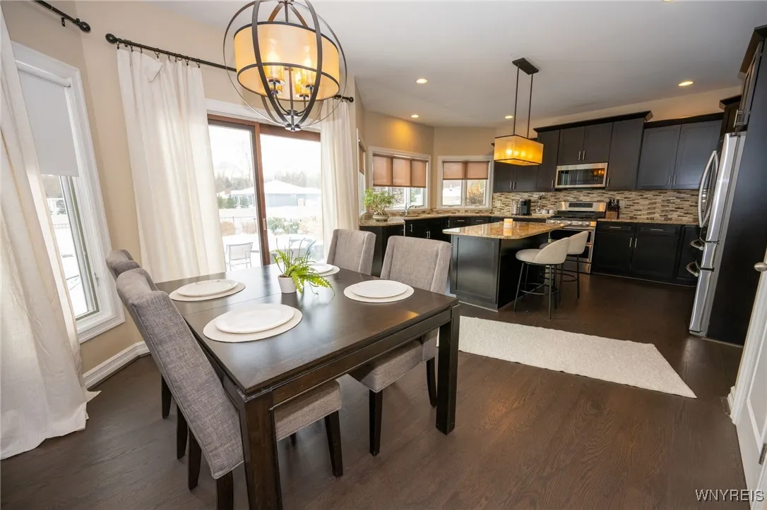 33 South Rockingham, Amherst, New York 14228, Amherst, New York 14228, 4 Bedrooms Bedrooms, 8 Rooms Rooms,3 BathroomsBathrooms,Residential,For Sale,33 South Rockingham, Amherst, New York 14228,0,B1654625