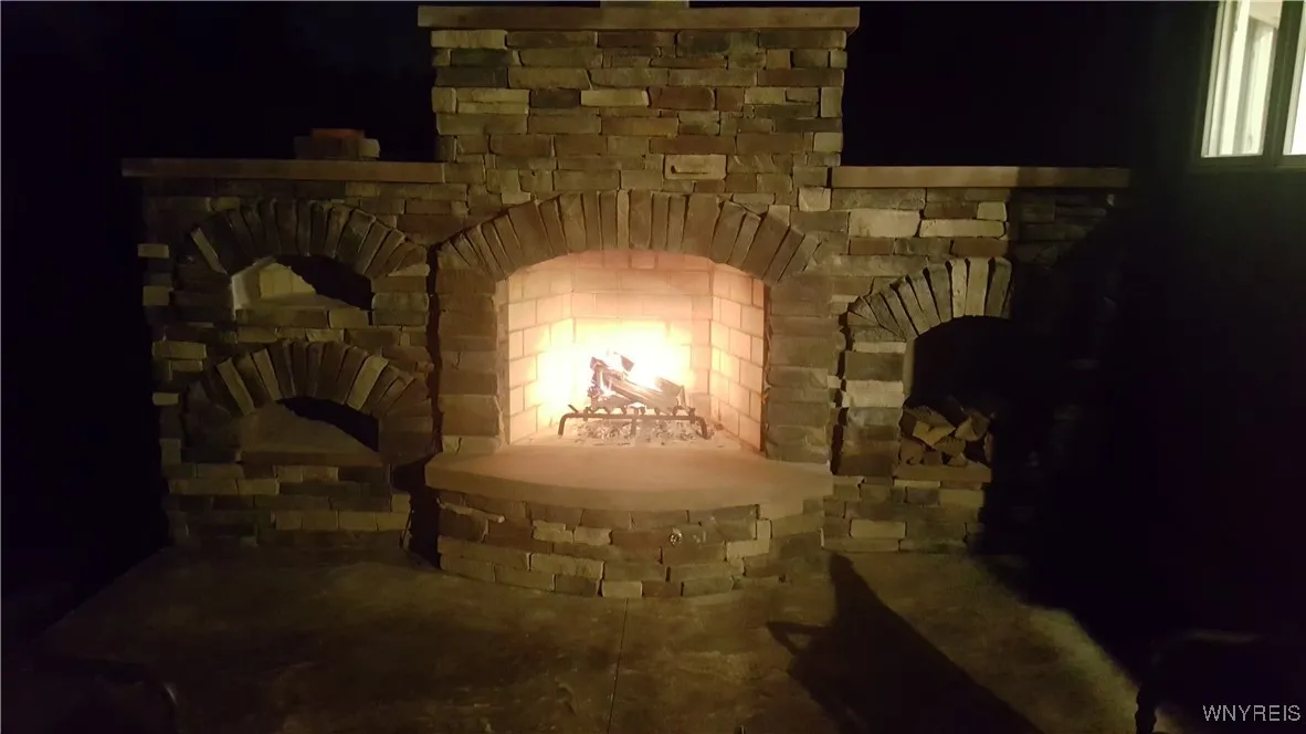 33 South Rockingham, Amherst, New York 14228, Amherst, New York 14228, 4 Bedrooms Bedrooms, 8 Rooms Rooms,3 BathroomsBathrooms,Residential,For Sale,33 South Rockingham, Amherst, New York 14228,0,B1654625