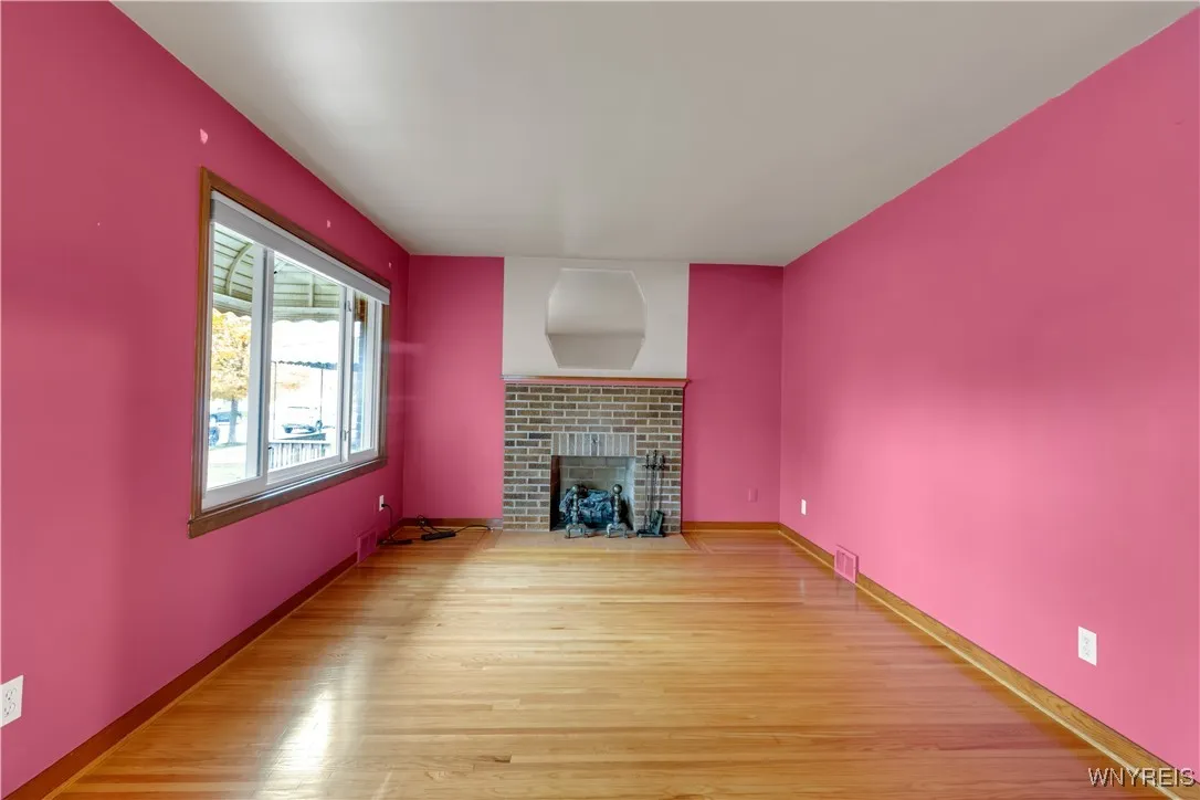 179 Hamilton Boulevard, Tonawanda, New York 14217, Tonawanda, New York 14217, 2 Bedrooms Bedrooms, 4 Rooms Rooms,1 BathroomBathrooms,Residential Lease,For Rent,179 Hamilton Boulevard, Tonawanda, New York 14217,0,B1654626