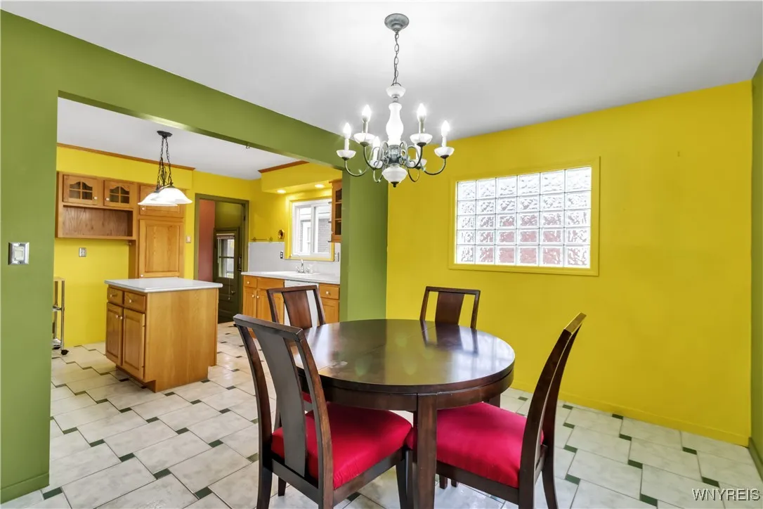 179 Hamilton Boulevard, Tonawanda, New York 14217, Tonawanda, New York 14217, 2 Bedrooms Bedrooms, 4 Rooms Rooms,1 BathroomBathrooms,Residential Lease,For Rent,179 Hamilton Boulevard, Tonawanda, New York 14217,0,B1654626