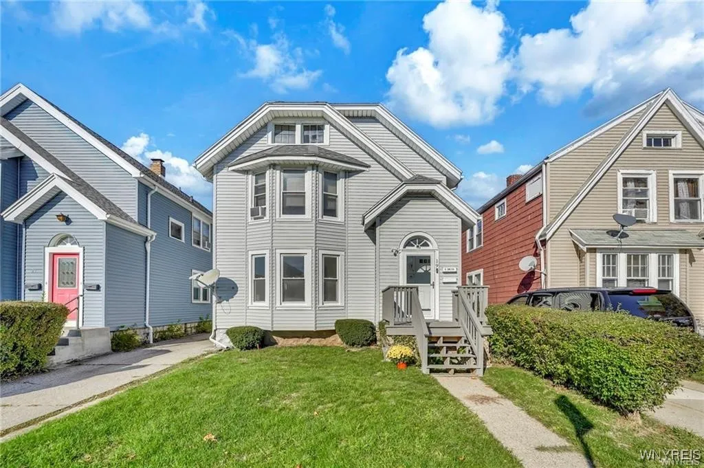 19 Avery Avenue, Buffalo, New York 14216, Buffalo, New York 14216, 4 Bedrooms Bedrooms, ,2 BathroomsBathrooms,Residential,Closed,19 Avery Avenue, Buffalo, New York 14216,0,B1654682