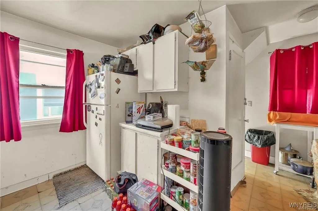19 Avery Avenue, Buffalo, New York 14216, Buffalo, New York 14216, 4 Bedrooms Bedrooms, ,2 BathroomsBathrooms,Residential,Closed,19 Avery Avenue, Buffalo, New York 14216,0,B1654682