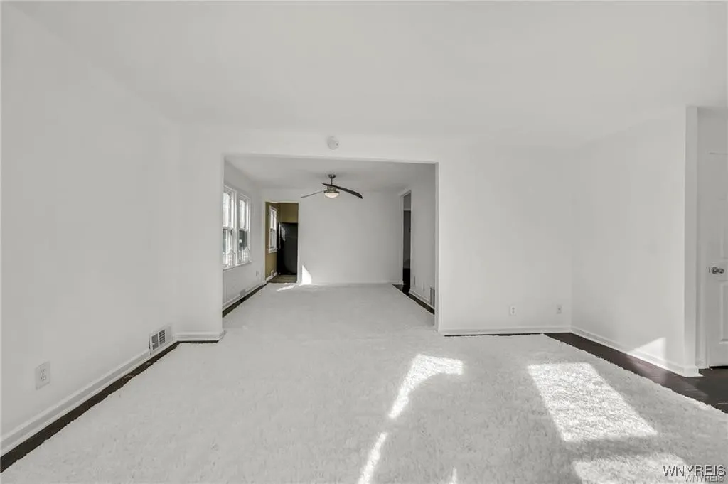 19 Avery Avenue, Buffalo, New York 14216, Buffalo, New York 14216, 4 Bedrooms Bedrooms, ,2 BathroomsBathrooms,Residential,Closed,19 Avery Avenue, Buffalo, New York 14216,0,B1654682