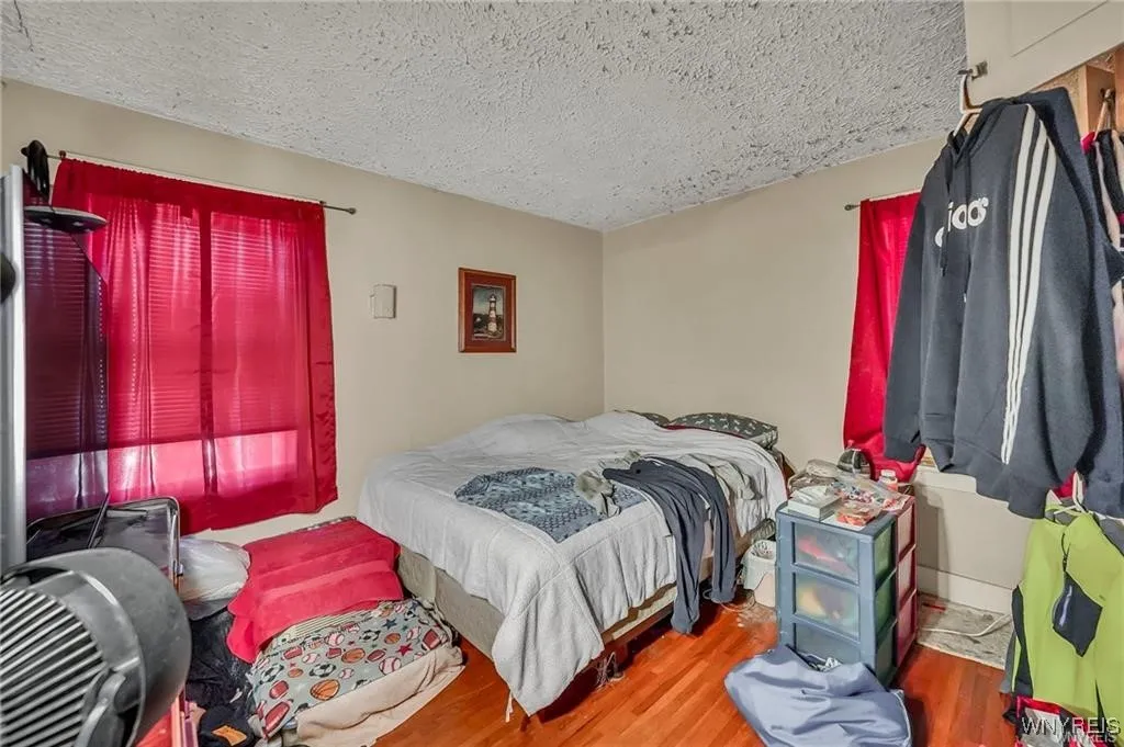 19 Avery Avenue, Buffalo, New York 14216, Buffalo, New York 14216, 4 Bedrooms Bedrooms, ,2 BathroomsBathrooms,Residential,Closed,19 Avery Avenue, Buffalo, New York 14216,0,B1654682