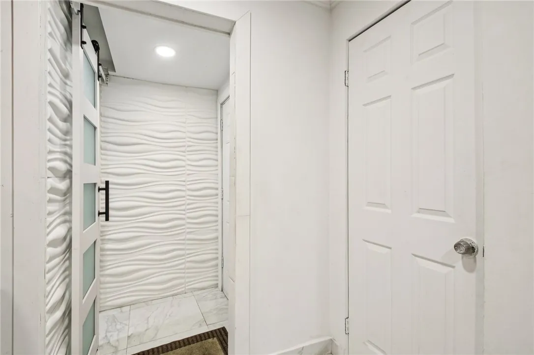 619 Dewey Avenue, Rochester, New York 14613, Rochester, New York 14613, 3 Bedrooms Bedrooms, 7 Rooms Rooms,2 BathroomsBathrooms,Residential,For Sale,619 Dewey Avenue, Rochester, New York 14613,0,R1654379