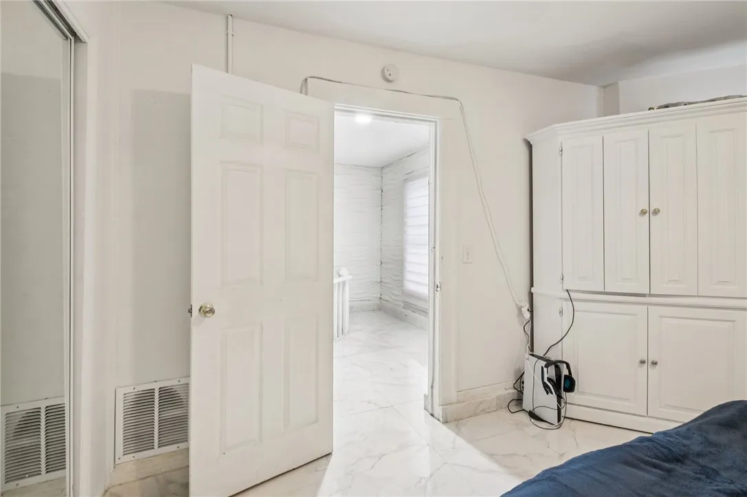 619 Dewey Avenue, Rochester, New York 14613, Rochester, New York 14613, 3 Bedrooms Bedrooms, 7 Rooms Rooms,2 BathroomsBathrooms,Residential,For Sale,619 Dewey Avenue, Rochester, New York 14613,0,R1654379