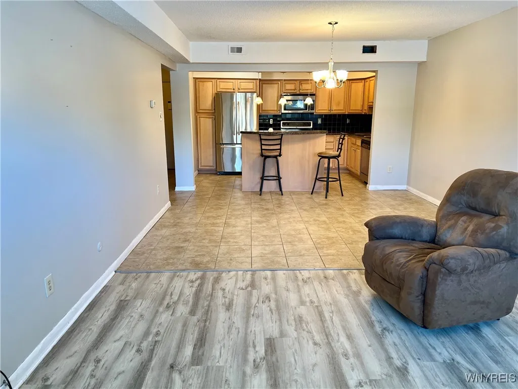 8421 Buffalo Avenue 14, Niagara Falls, New York 14, Niagara Falls, New York 14304, 2 Bedrooms Bedrooms, 4 Rooms Rooms,1 BathroomBathrooms,Residential,Closed,8421 Buffalo Avenue 14, Niagara Falls, New York 14,0,B1654480