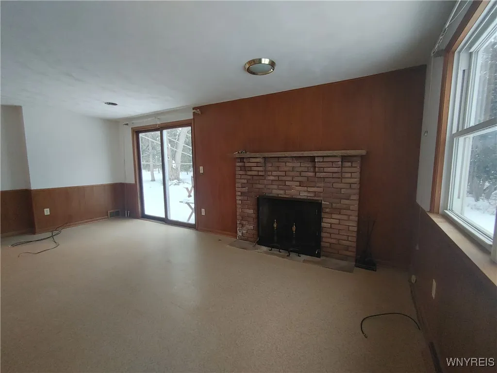 4750 Schurr Road, Clarence, New York 14031, Clarence, New York 14031, 3 Bedrooms Bedrooms, 7 Rooms Rooms,1 BathroomBathrooms,Residential,Closed,4750 Schurr Road, Clarence, New York 14031,0,B1654776