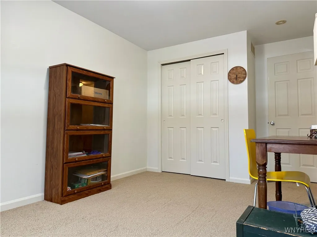 90 Carriage Drive 5, Orchard Park, New York 14127, Orchard Park, New York 14127, 3 Bedrooms Bedrooms, 6 Rooms Rooms,1 BathroomBathrooms,Residential,Closed,90 Carriage Drive 5, Orchard Park, New York 14127,0,B1653256