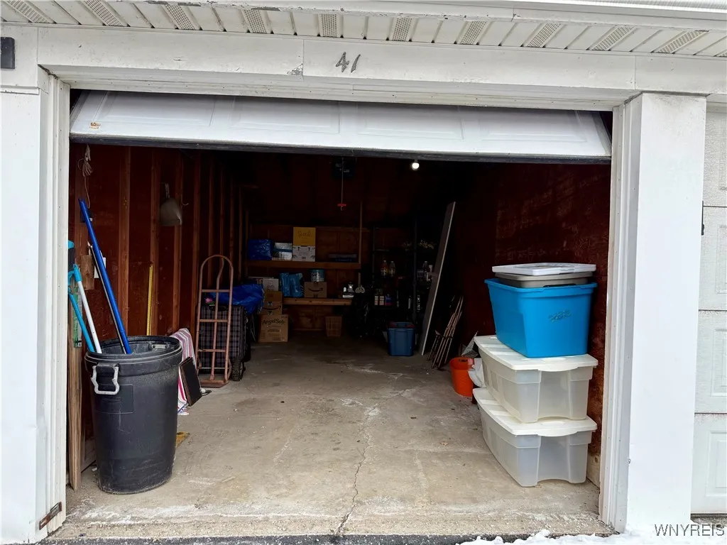 90 Carriage Drive 5, Orchard Park, New York 14127, Orchard Park, New York 14127, 3 Bedrooms Bedrooms, 6 Rooms Rooms,1 BathroomBathrooms,Residential,Closed,90 Carriage Drive 5, Orchard Park, New York 14127,0,B1653256