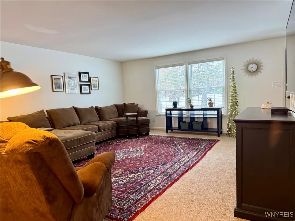 90 Carriage Drive 5, Orchard Park, New York 14127, Orchard Park, New York 14127, 3 Bedrooms Bedrooms, 6 Rooms Rooms,1 BathroomBathrooms,Residential,Closed,90 Carriage Drive 5, Orchard Park, New York 14127,0,B1653256