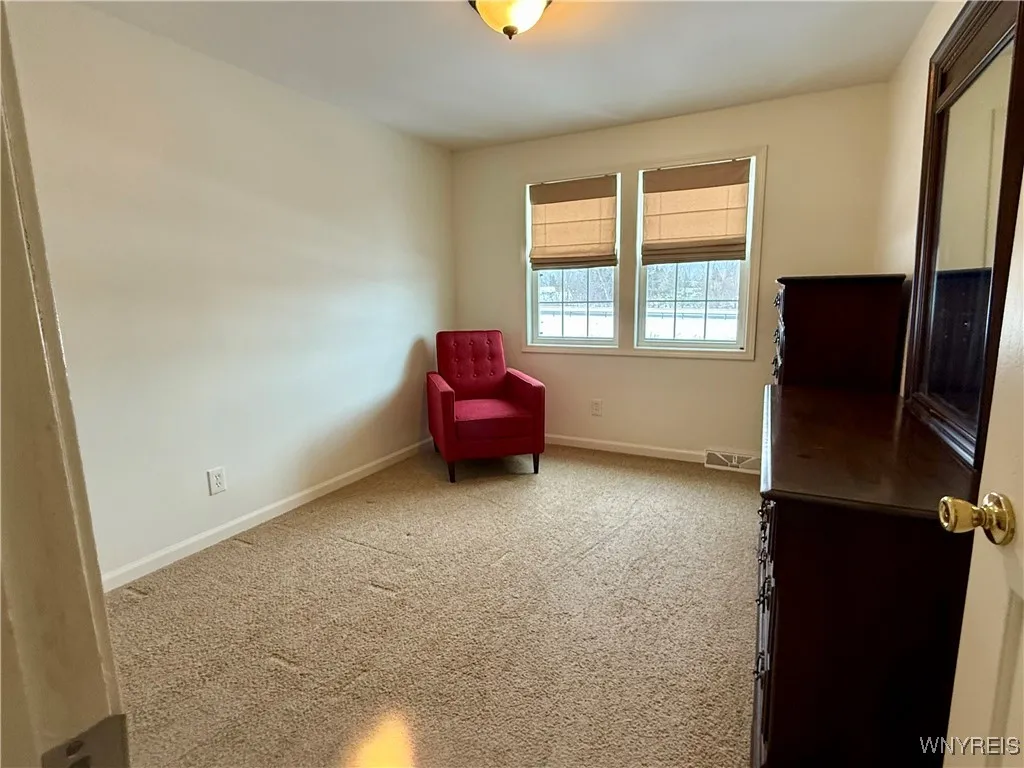90 Carriage Drive 5, Orchard Park, New York 14127, Orchard Park, New York 14127, 3 Bedrooms Bedrooms, 6 Rooms Rooms,1 BathroomBathrooms,Residential,Closed,90 Carriage Drive 5, Orchard Park, New York 14127,0,B1653256