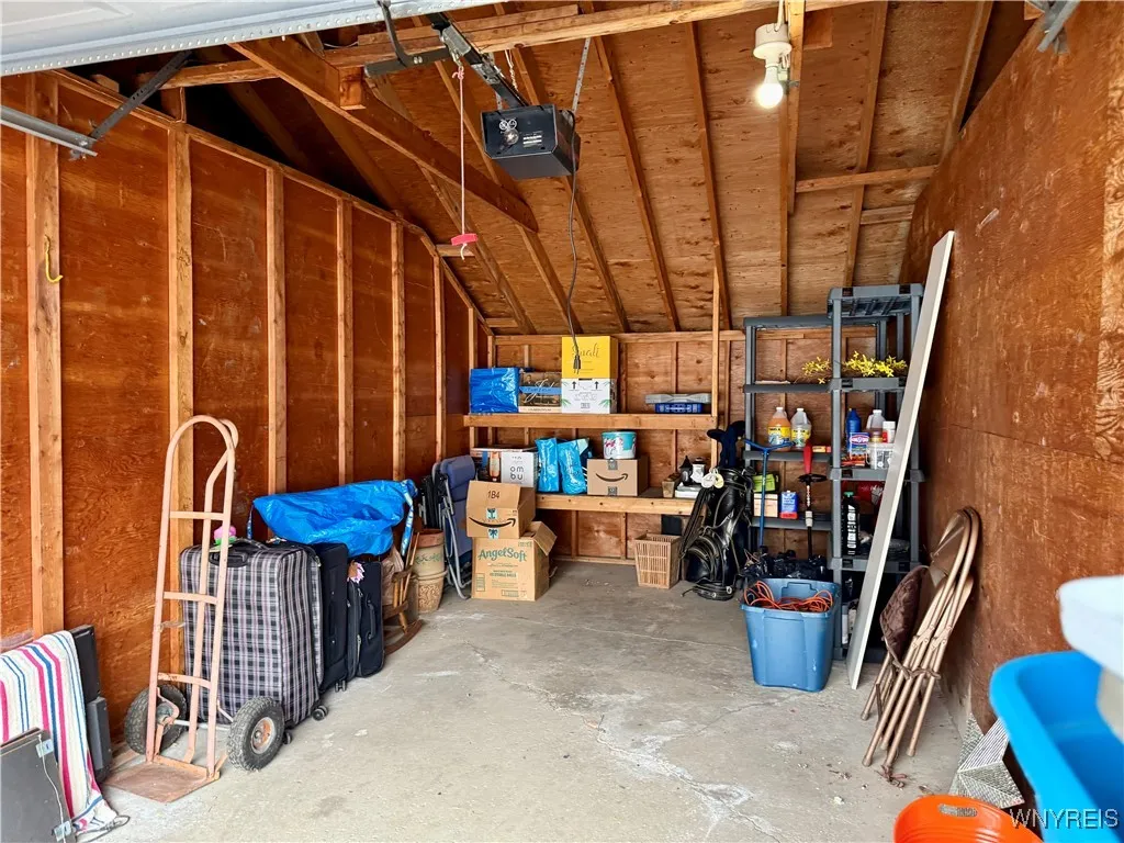 90 Carriage Drive 5, Orchard Park, New York 14127, Orchard Park, New York 14127, 3 Bedrooms Bedrooms, 6 Rooms Rooms,1 BathroomBathrooms,Residential,Closed,90 Carriage Drive 5, Orchard Park, New York 14127,0,B1653256