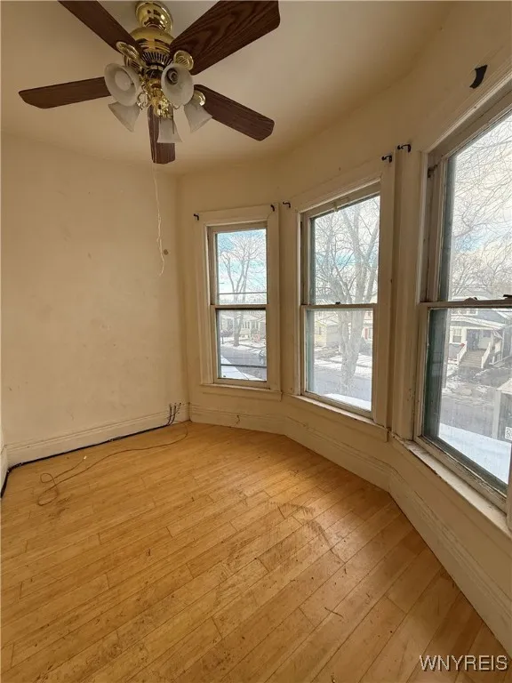 95 Sheffield Avenue, Buffalo, New York 14220, Buffalo, New York 14220, 6 Bedrooms Bedrooms, ,2 BathroomsBathrooms,Residential,Closed,95 Sheffield Avenue, Buffalo, New York 14220,0,B1654821