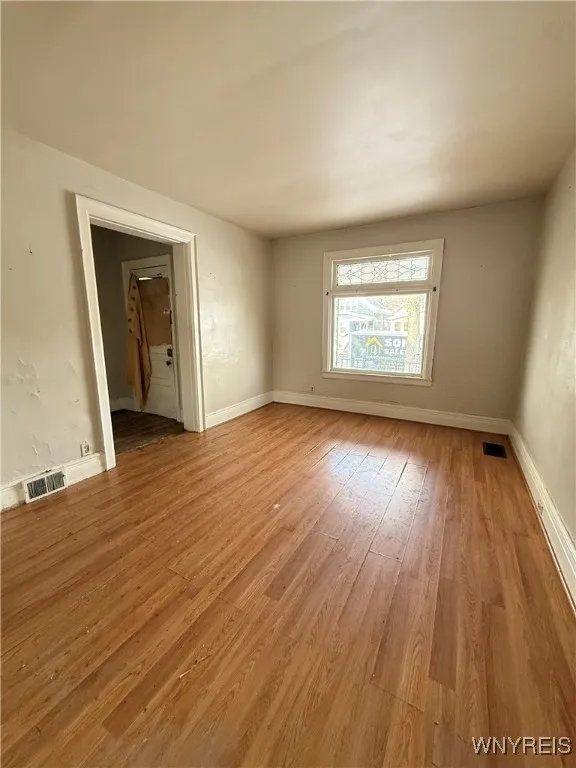 95 Sheffield Avenue, Buffalo, New York 14220, Buffalo, New York 14220, 6 Bedrooms Bedrooms, ,2 BathroomsBathrooms,Residential,Closed,95 Sheffield Avenue, Buffalo, New York 14220,0,B1654821