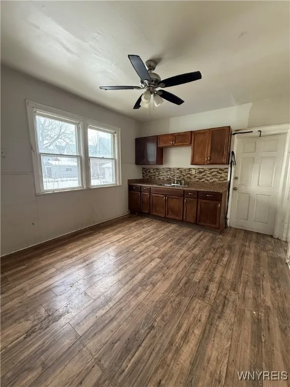 95 Sheffield Avenue, Buffalo, New York 14220, Buffalo, New York 14220, 6 Bedrooms Bedrooms, ,2 BathroomsBathrooms,Residential,Closed,95 Sheffield Avenue, Buffalo, New York 14220,0,B1654821