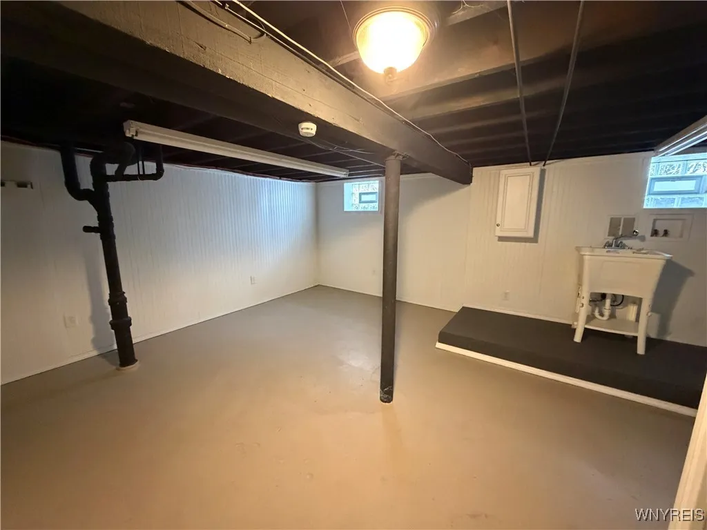 30 Enola Avenue, Tonawanda, New York 14217, Tonawanda, New York 14217, 2 Bedrooms Bedrooms, 5 Rooms Rooms,1 BathroomBathrooms,Residential,Closed,30 Enola Avenue, Tonawanda, New York 14217,0,B1654656